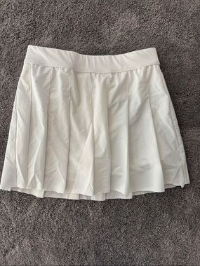 Fabletics White Pleated Tennis Skirt - NWOT